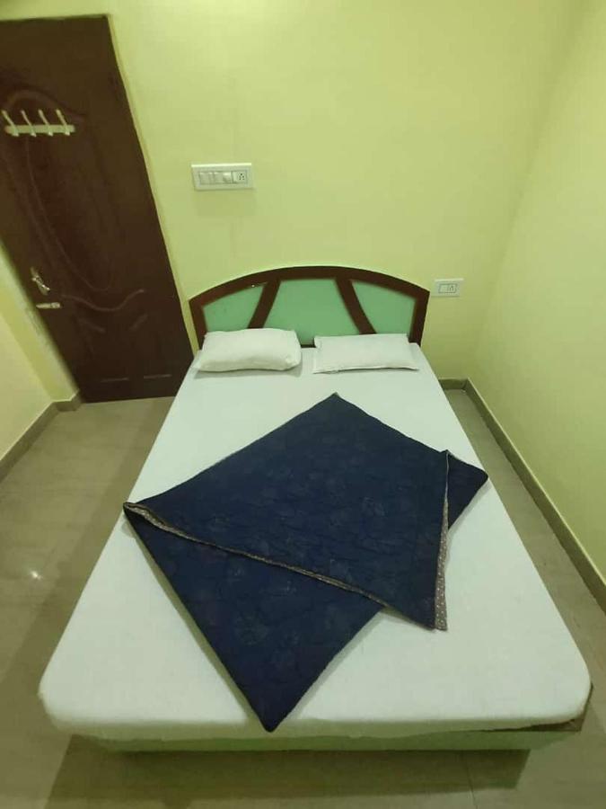 Hotel Ruchi Yercaud Exteriör bild